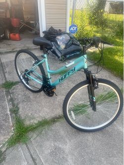 Huffy 26' Rock Creek Mountain Bike, Fits Riders 60"+, Teal, Adult, Women's