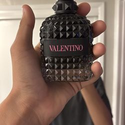 Valentino born in roma uomo inteste