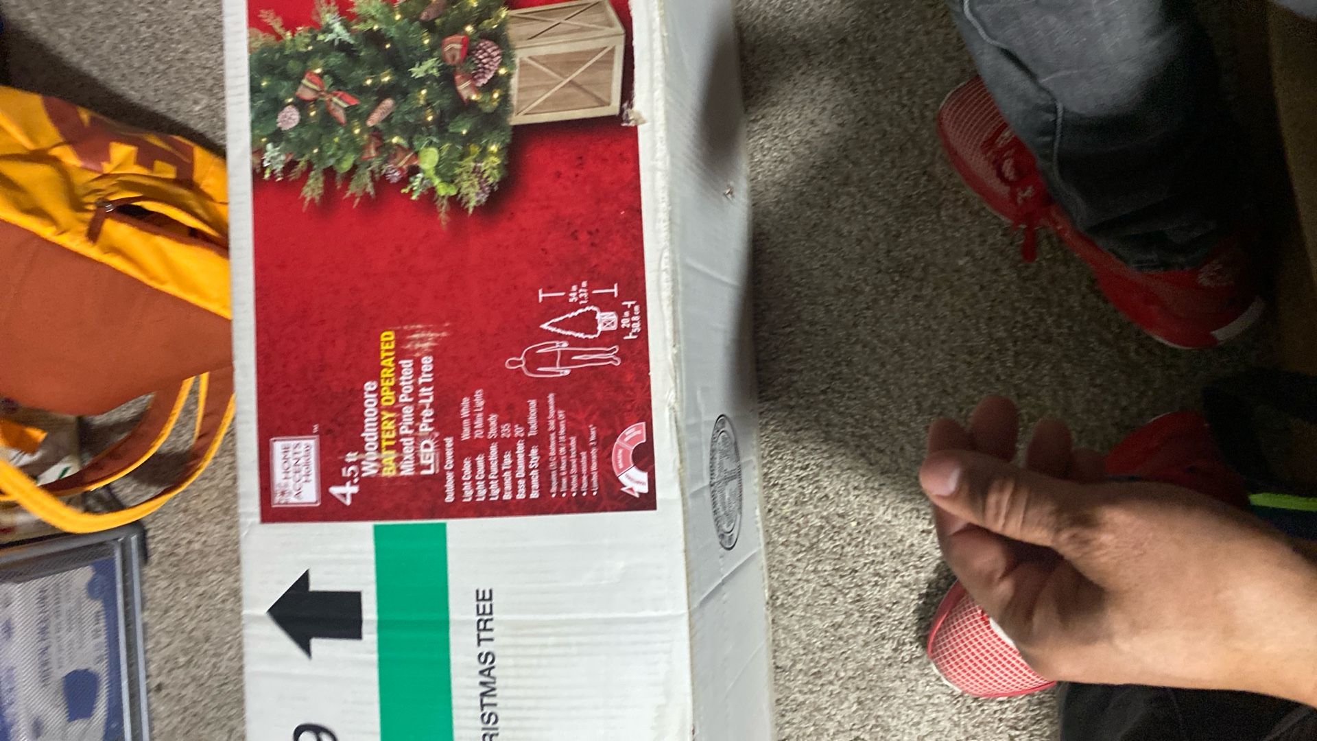 4.5 Ft Woodmoore Battery Operated Mixed Pine Potted Led  Pre -lit Christmas Tree