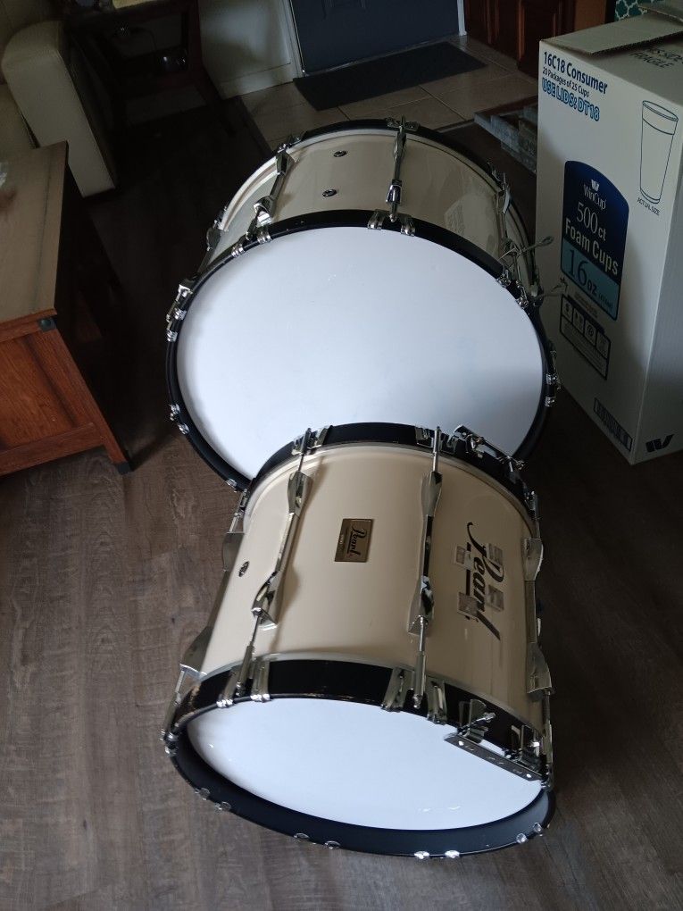 Pearl Competitor Series Marching Drums