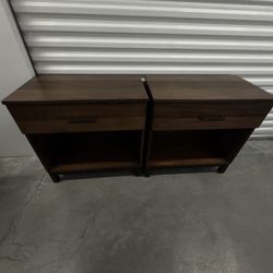 Set of 2 Ashley Steenlage Nightstands