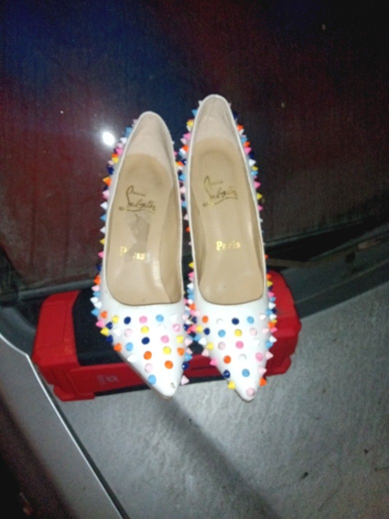 Christian Louboutin Heels ๐
