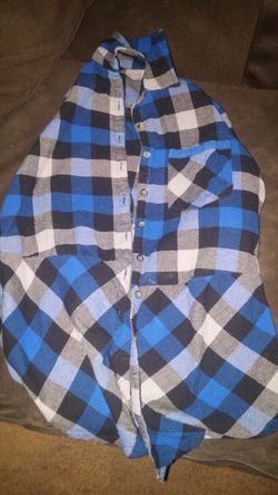 Women's flannel shirt