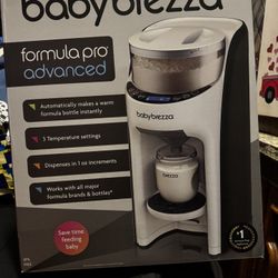 Baby Brezza Formula Pro $80