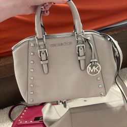 Micheal Kors Purse 