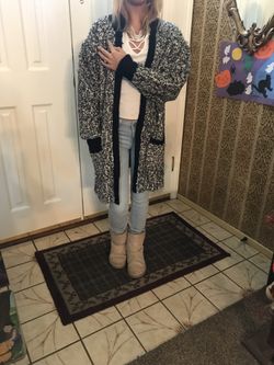 “Vintage” “Sweater Coats “Keep Warm”