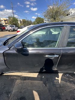 2011-2019 INFINITI M37 Q70 FRONT DRIVER DOOR LEFT SIDE