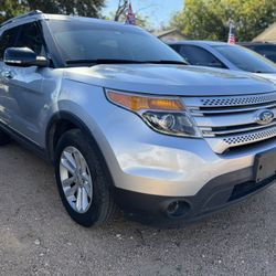 2013 Ford Explorer!! 