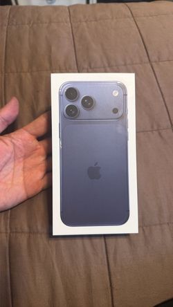 iPhone 17 Pro Max - new in box