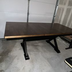 Brand New Dinning Table With 4 Chairs And Bench