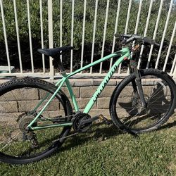 Used Green 2018 - Specialized Rockhopper