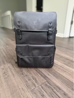 Vinta Supply Co. Luxury Versatile (camera) Backpack