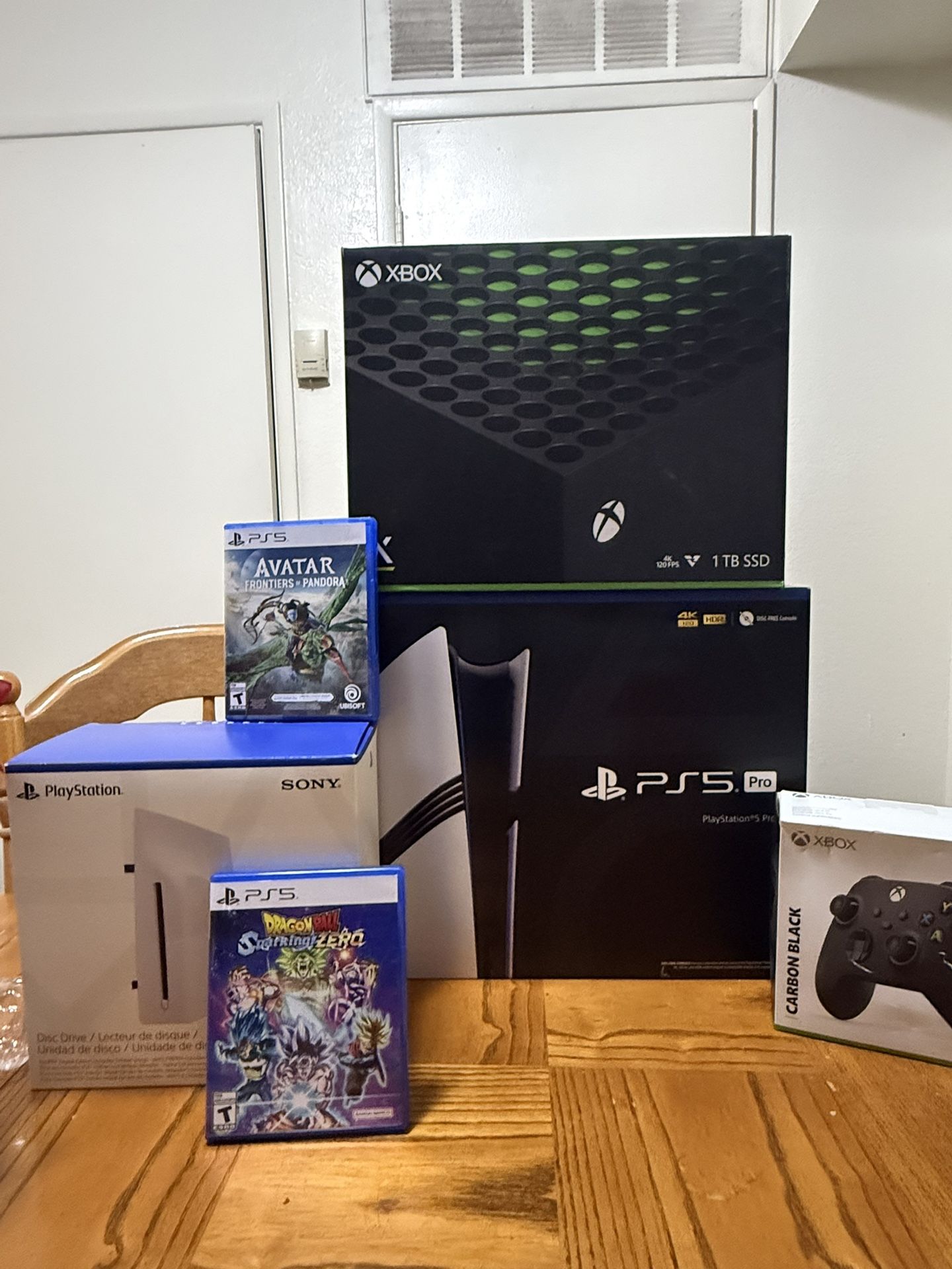 Ps 5 Pro And Xbox One Series X And Disc Drive With 2 Games And 1 Extra Controls 