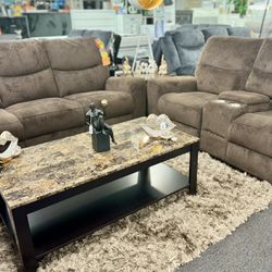 Beautiful Brown Sofa&Loveseat 4X Recliners With Free 55 In TV $999🚨