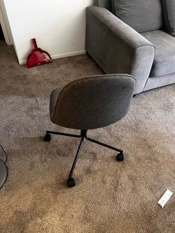 Desk chair