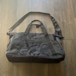 BAGSMART Travel Duffle Bag With Adjustable Strap