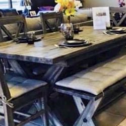 Farmhouse Style Dining Tables 