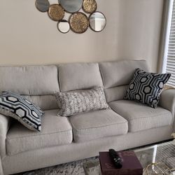 Living Room Set 