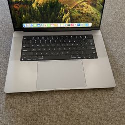 16” MacBook Pro M1 Pro 512 SSD 16gb RAM