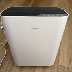 Levoit air Purifier - Vital 100