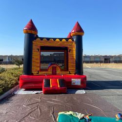 Castle 13x13 For $1200 Ready To Immediate Purchase