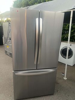 Refrigerator lg