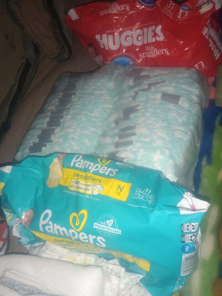 New Born Diapers,Baby Towels, Pajamas & Toddler Clothes