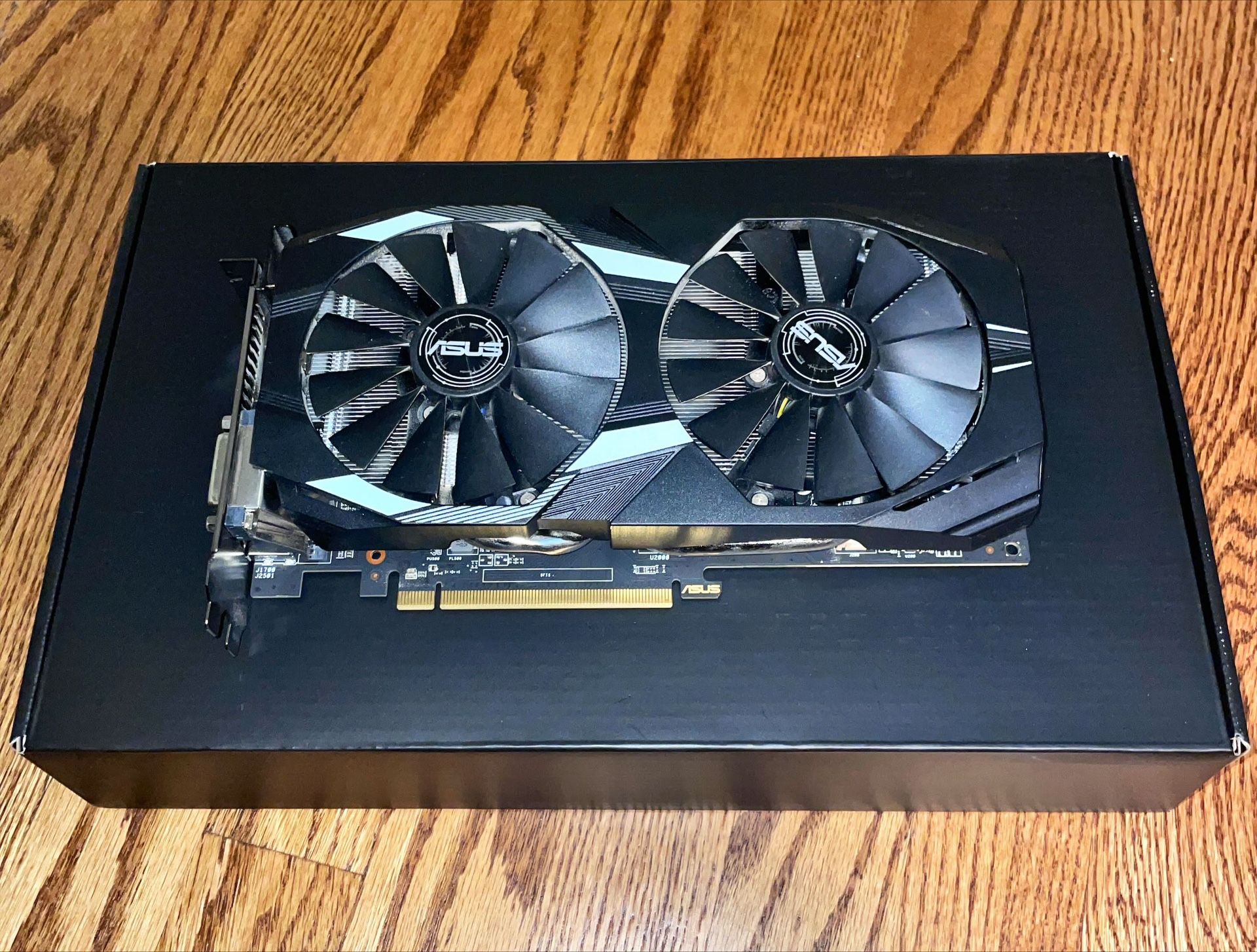 ASUS DUAL Series Radeon RX580 4GB GDDR5 OC Edition Graphics Card