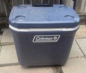 Coleman ice chest with wheels