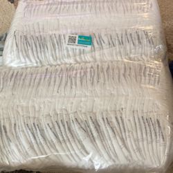 Pampers Diapers (80) Size 1 