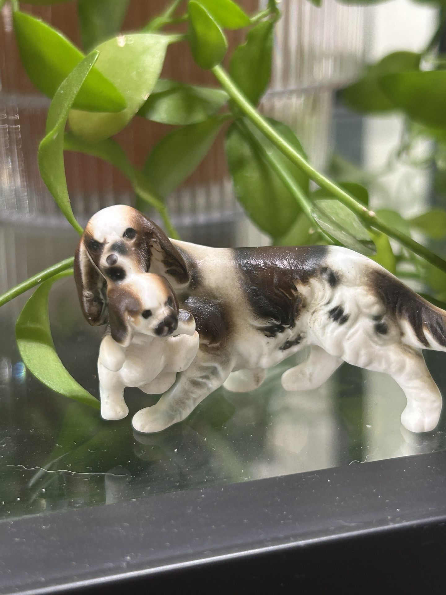 Vintage Bone China Miniature Spaniel & Pup Figurine $10