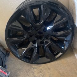 2019-2024 Silverado Rim Covers