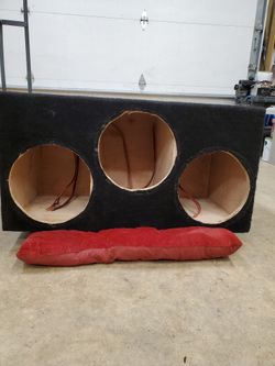 Custom made 3 10" sealed sub box 