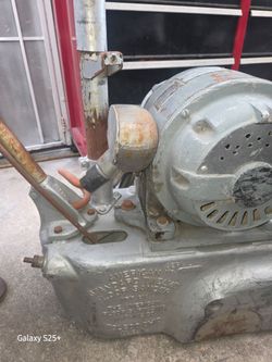 Maquina  para pulir  pisos clasica