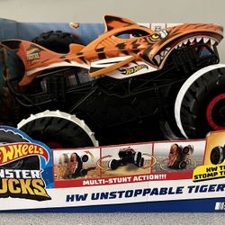 Hot Wheels Monster Trucks HW Unstoppable Tiger Shark