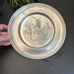 Decorative Pewter Plate with Historic Engraving - Silver Tone