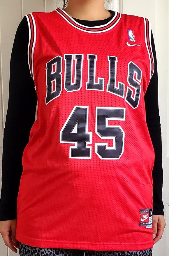 Classic Jordan 45 Bulls Last One Size M