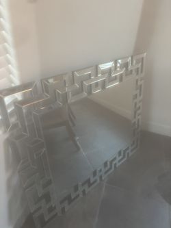 Very Nice Designer Mirror Piece My Wife Paid 350 For It Selling For 125 Firm On Price