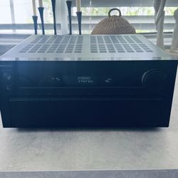 Onkyo Receiver TX-NR809 7.2 Channel THX-Certified AV Complete in Box