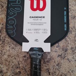 Wilson Cadence Tour 12 Elongated Pickleball Paddle
