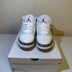 Wmns Jordan 3 Retro Lucky Green