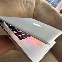 Apple MacBook Pro 13” Intel I5 Processor 8GB RAM 256GB SSD $140