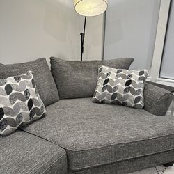 Conlin’s Sectional Sofa