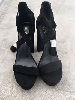 NWOB Dream Pairs Black Suede 5.5" High block heel ankle wrap dressy sandals 8.5