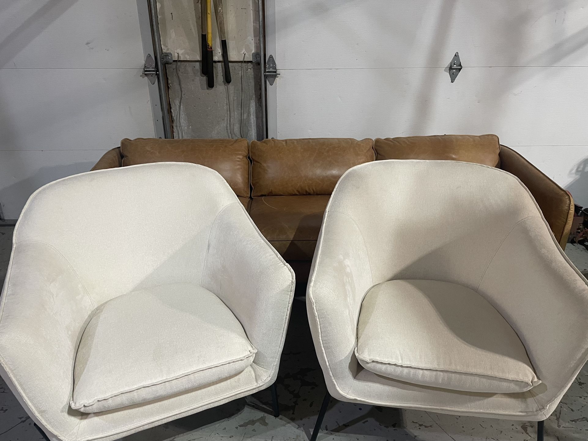 White Barclay Modern Chairs