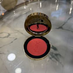 Yves Saint Laurent  Make Me Blush 24H Buildable Powder Blush❤️