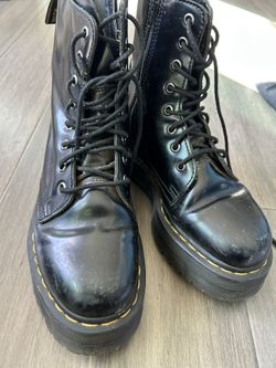Doc Martens Jadon Boots 8.5