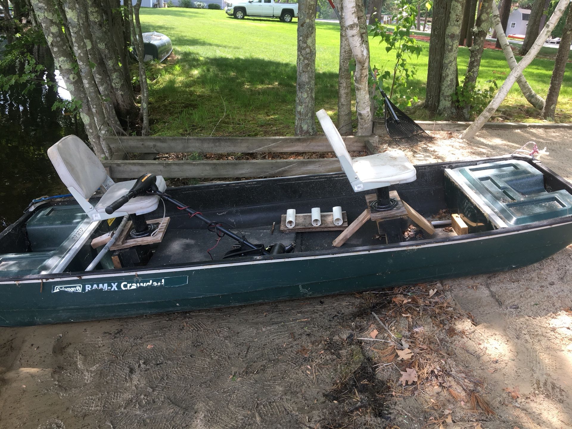 Plastic Jon Boat With Trolling Motor For Sale In Cranston, Ri - Offerup