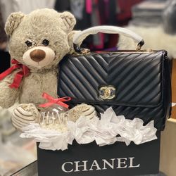 beautiful gift bag