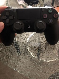 PlayStation 4 controller